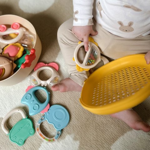 WOOPIE BABY Zestaw Miękkich Grzechotek z Pudełkiem 14 szt. 0m+ WOOPIE BABY Zestaw Miękkich Grzechotek z Pudełkiem 14 szt. 0m+