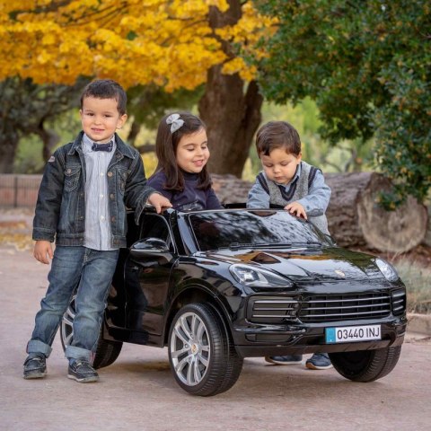 INJUSA Porsche Cayenne S Samochód Dwuosobowy Na Akumulator 12V R/C MP3 INJUSA Porsche Cayenne S Samochód Dwuosobowy Na Akumulator 12V R/C MP3