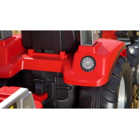FALK Traktor Mc Cormick Czerwony na Pedały z Przyczepką od 3 Lat FALK Traktor Mc Cormick Czerwony na Pedały z Przyczepką od 3 Lat