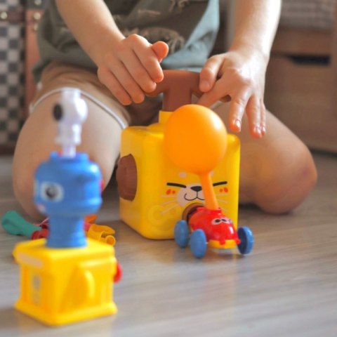WOOPIE Wyrzutnia Balonów Latające Autka WOOPIE Wyrzutnia Balonów Latające Autka