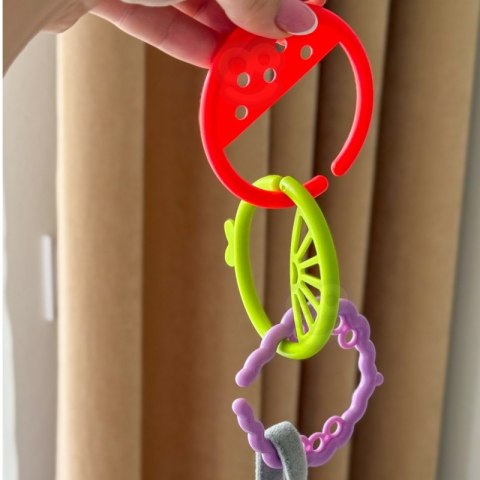 WOOPIE BABY Zabawka Sensoryczna Gryzaki dla Niemowląt Zawieszki Owoce Łańcuszek 4 el. WOOPIE BABY Zabawka Sensoryczna Gryzaki dla Niemowląt Zawieszki Owoce Łańcuszek 4 el.