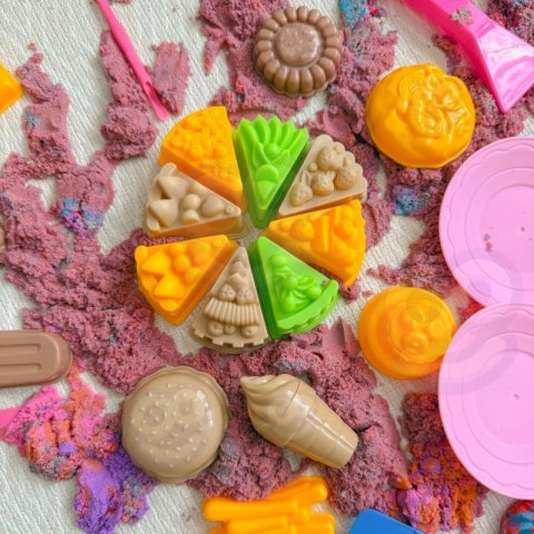 WOOPIE Piasek Kinetyczny 6 Kolorów 1,2 kg Zestaw Restauracja Stolik z Foremkami WOOPIE Piasek Kinetyczny 6 Kolorów 1,2 kg Zestaw Restauracja Stolik z Foremkami