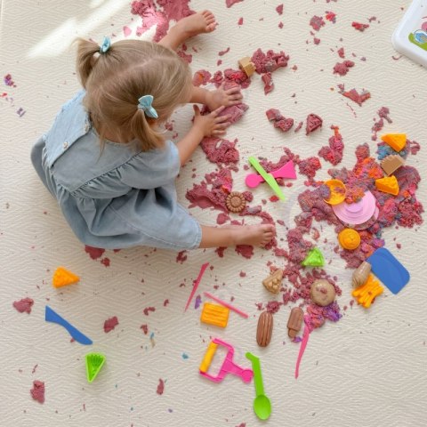 WOOPIE Piasek Kinetyczny 6 Kolorów 1,2 kg Zestaw Restauracja Stolik z Foremkami WOOPIE Piasek Kinetyczny 6 Kolorów 1,2 kg Zestaw Restauracja Stolik z Foremkami