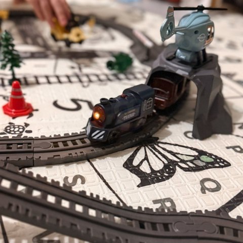 WOOPIE Elektryczna Kolejka Tor Retro Ciuchcia Lokomotywa + 2 Wagony - Zestaw 76 el.